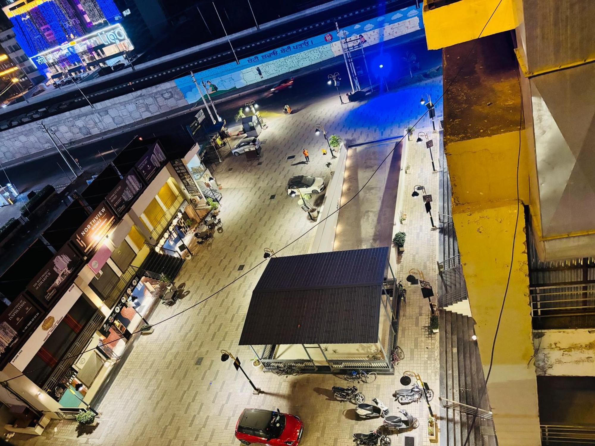 Hotel Northview Park By Lycoris !! Top Rated & Most Awarded Property In Tricity Zirakpur エクステリア 写真