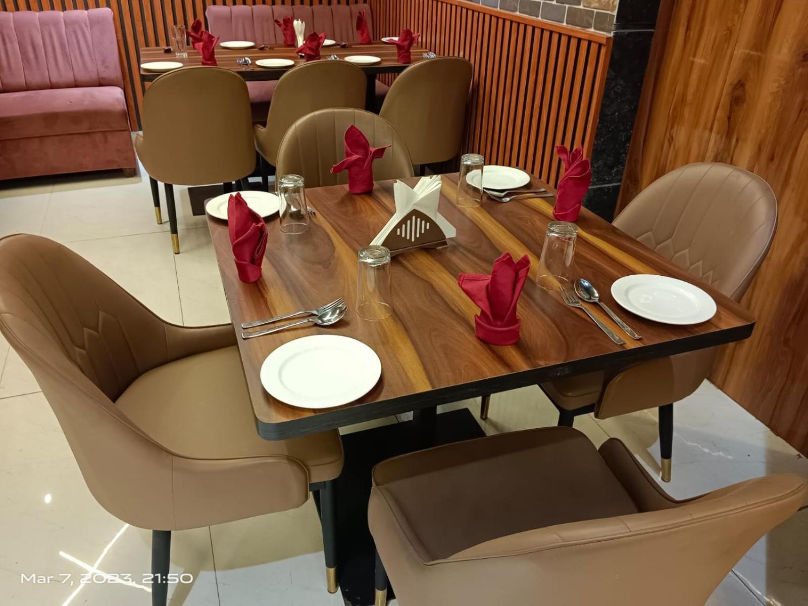 Hotel Northview Park By Lycoris !! Top Rated & Most Awarded Property In Tricity Zirakpur エクステリア 写真